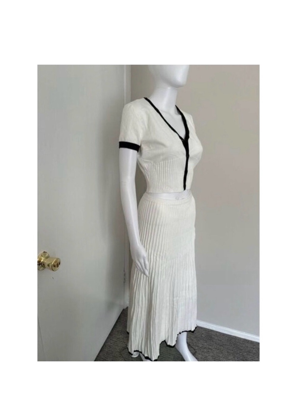 Commense Knit Top and Skirt Set - Ribbed, Midi Skirt, Two Piece Outfit - White M